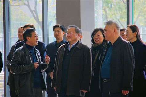 百企千岗助力“家门口”的就业梦 皖江工学院顺利举办2022届毕业生秋季双选会-皖江工学院-原河海大学文天学院官网