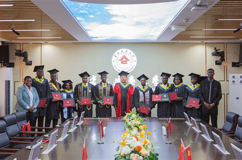 国际教育学院举办2023届来华留学生毕业典礼暨学位授予仪式-内蒙古工业大学
