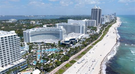 Fontainebleau & Eden Roc Miami | POSSIBLE 2026 Venue & Map