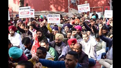 Chandigarh admn invokes ESMA to prohibit strikes by electricity staff