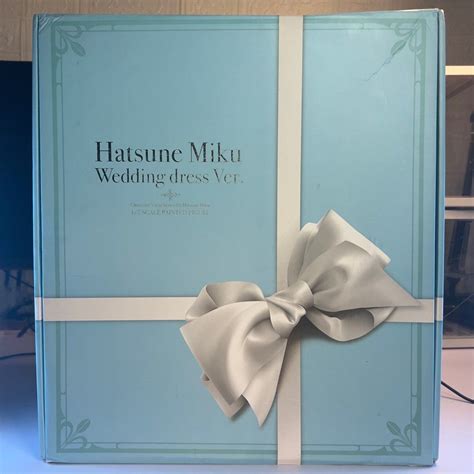 Hatsune Miku Wedding Dress Ver, Hobbies & Toys, Toys & Games on Carousell