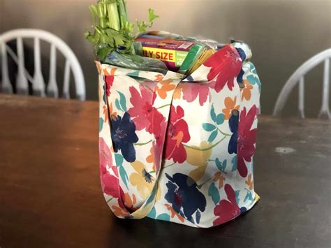 DIY Foldable Reusable Grocery Bags