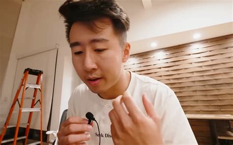 大白姐的这偶标准 我觉得我比较符合 我这个人十分可笑