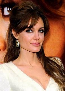 What Hairstyle Suits A Big Forehead by 30 Best Hairstyles For Big Foreheads Herinterest What Hairstyle Suits A Big Forehead