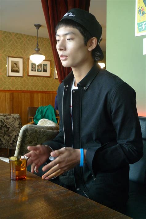 Picture of Seo Young-joo