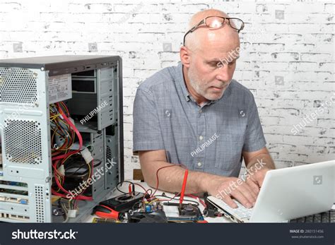 Computer Repairing 的图像结果