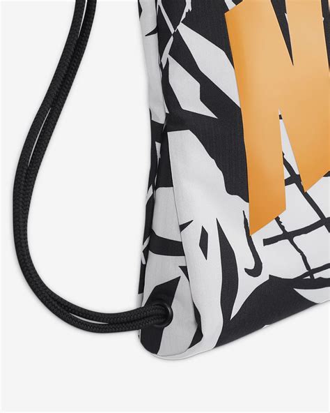 Nike Kids' Drawstring Bag (12L). Nike IN