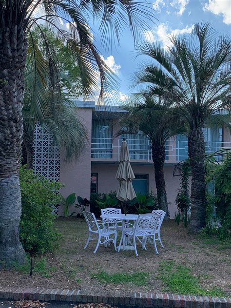 THE STARLIGHT MOTOR INN (North Charleston) - Hotel Reviews, Photos ...