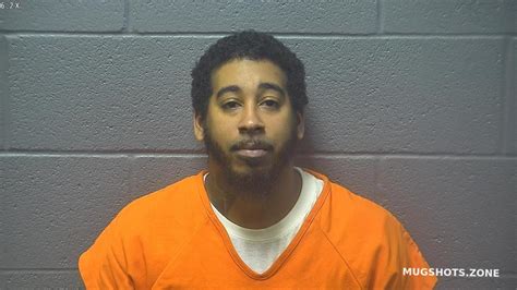 SMITH GIRAD LEE N/A 04/18/2025 - RSW Regional Jail Mugshots Zone