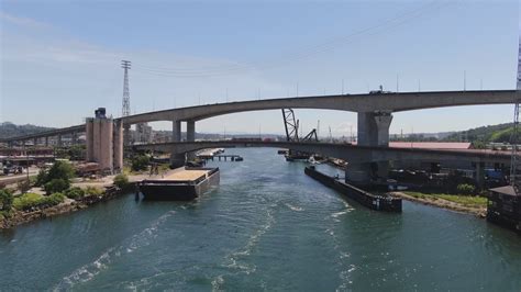 Repairs on lower West Seattle Bridge 'fast tracked,' cracks being ...