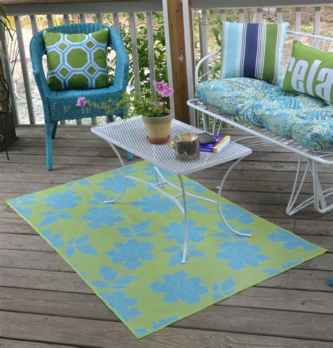 DIY Outdoor Canvas Floor Cloth Rug with Polyurethane Coating