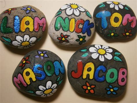 WOW.com | Rock crafts, Painted rocks kids, Painted rocks