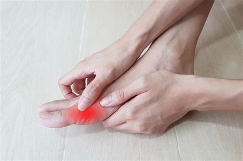 cara bekam asam urat di kaki