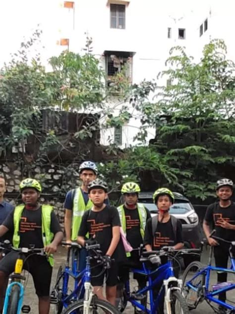 Tandem Bicycling: Blind cyclists to pedal 15km in Mumbai | Times of India