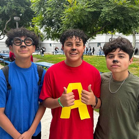 Spirit Week Twin Day Ideas