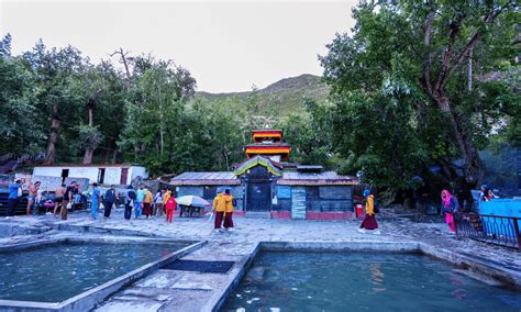 Muktinath Temple: History, Location, Significance, Pilgrim's Guide