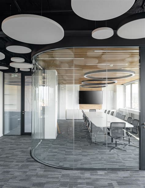 Glass partitions and acoustic panels for TSU | Partitions and movable walls