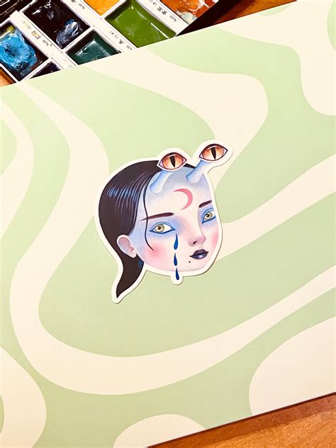 Alien Sticker Design 的图像结果