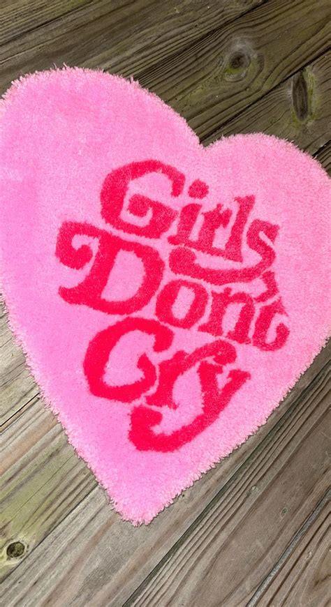 girls don´t cry rug-