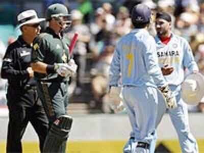 Hayden regrets remark on Harbhajan, wants to patch up - Times of India