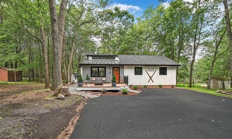 The Marley Lodge - Poconos PA - Houses for Rent in Albrightsville ...