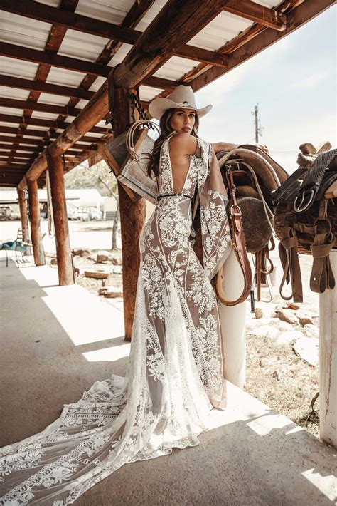 Outdoor Western Wedding Dresses