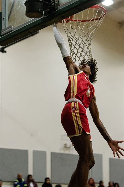 Garrick leads LCCP to win over W-M to open Showdown in the Lake ...