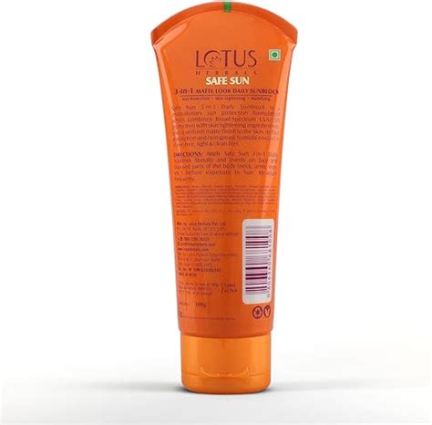 Lotus Herbals Safesun 3-In-1 Matte Look Daily Sun Block Spf 40 Pa ...