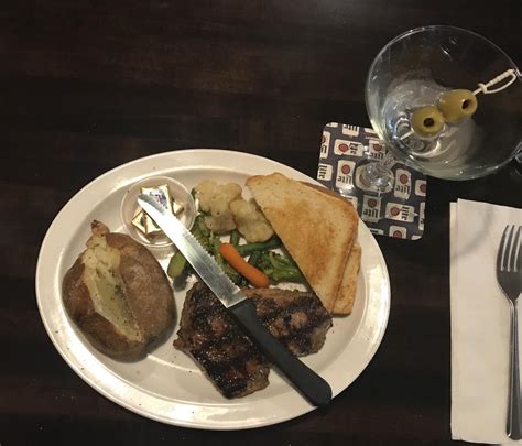 Skinner's Pub and Eatery (@skinnerspub) • Instagram photos and videos