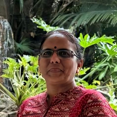 DrR Umamaheswari - Physics teacher in Chennai - ₹1000/h