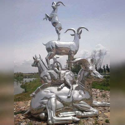 不锈钢蝎子动物雕塑-宏通雕塑