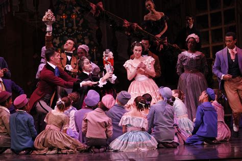 Chicago Dance Review: THE NUTCRACKER (Joffrey) - Stage and Cinema