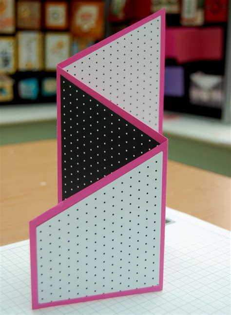 Tri-Fold Card Tutorial 的图像结果