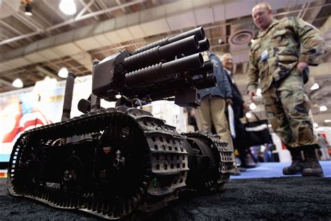 Military Robots Examples 的图像结果