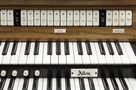 Allen Organ R-10 Church Organ