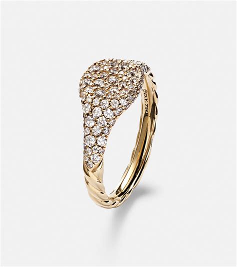 Petite Pavé 18kt gold pinky ring with diamonds in gold - David Yurman ...