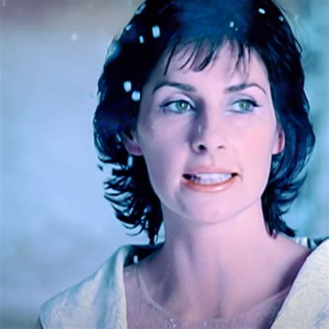 Enya Music Sheets | Artists | Play Enya Songs on Virtual Piano