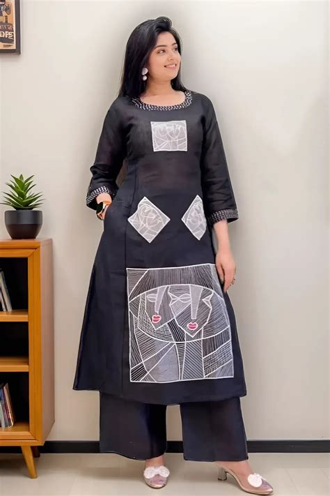 Black Cotton Flex Kurta With Palazzo – Kvinna