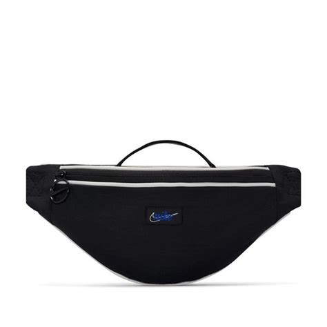Nike waist pack | Buy practical Nike waist pack at Unisport