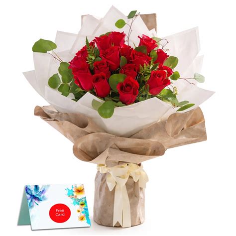 Shop Sweet Petals Red Roses Hand Bouquet | Valentine Gift