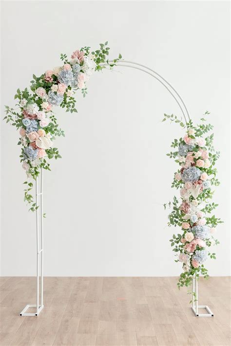 Wedding Arch Flowers | Flower Arrangements for Arch Decor in English ...