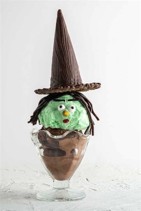 Halloween Witch Ice Cream Sundaes - Nibble and Dine