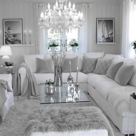 Elegant White Living Room Decor