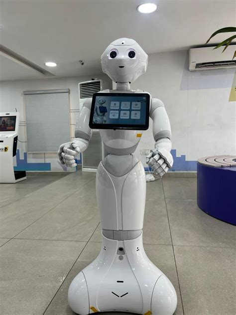First Humanoid Robot 的图像结果