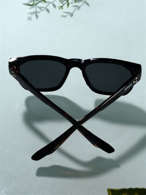 what sunglasses have 3 dots – ROYALTAIL