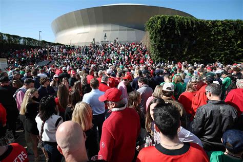 Sugar Bowl in New Orleans Has Moment of Silence for Victims of New Year ...