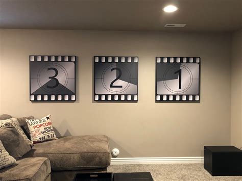 Movie Theater Decor, Filmstrip Countdown, Canvas - Etsy | Kamer ...