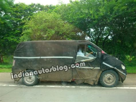 New Force Motors MPV Caught Testing » Car Blog India
