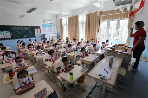 北京：超99%小学生和初中生家门口上好学 _中国网