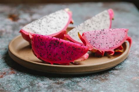Red dragon fruit seeds for sale | Dragon Fruit Cutting